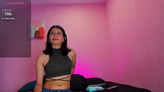 Snapshot of Georgina_Ferri_ chatting on 10.08.25 Georgina Ferri online show from 10.08.25