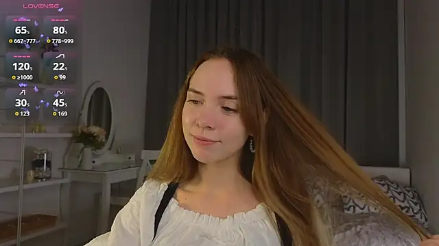 Snapshot of CarollSmithh chatting on 09.20.25 CarollSmithh online show from 09.20.25