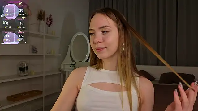 Snapshot of CarollSmithh chatting on 11.08.25 CarollSmithh online show from 11.08.25