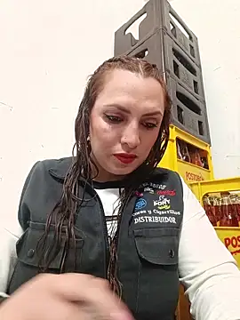 VERONICA  03 online show from 10.16.25