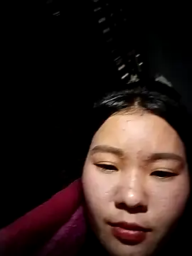 lylylove online show from 11.02.25