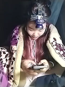 lylylove online show from 01.16.26