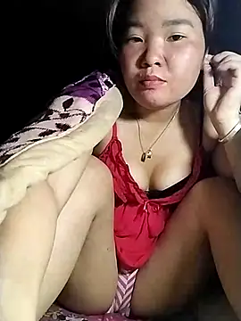 lylylove online show from 05.02.26