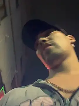 Snapshot of Deymon0777 chatting on 02.25.26 Deymon0777 online show from 02.25.26