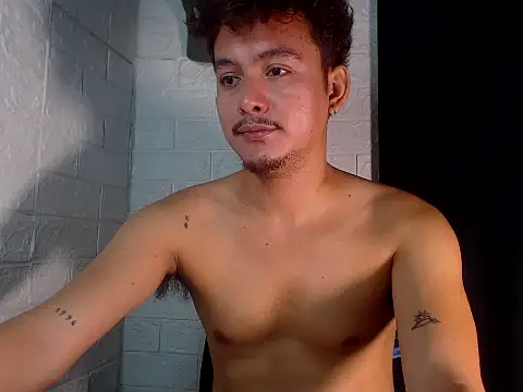 Snapshot of Tempting_jon chatting on 02.16.26 Tempting jon online show from 02.16.26