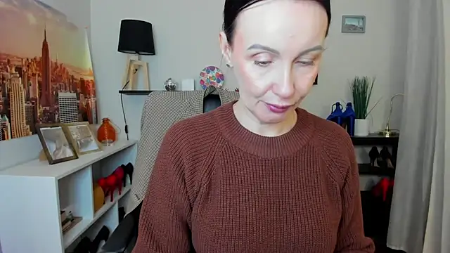 Velvet Jasmine online show from 03.17.26