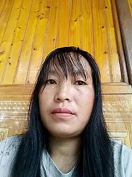 Snapshot of miss-su chatting on 09.10.25 miss-su online show from 09.10.25