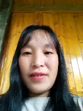 Snapshot of miss-su chatting on 09.11.25 miss-su online show from 09.11.25