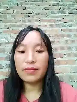 Snapshot of miss-su chatting on 09.13.25 miss-su online show from 09.13.25