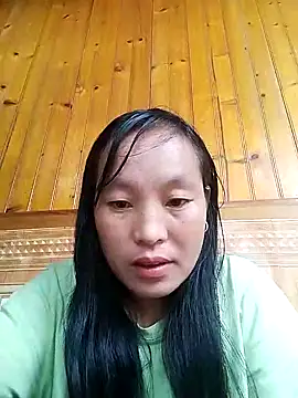 Snapshot of miss-su chatting on 09.26.25 miss-su online show from 09.26.25