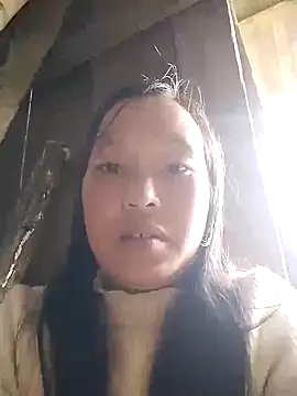 Snapshot of miss-su chatting on 09.27.25 miss-su online show from 09.27.25