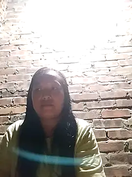 Snapshot of miss-su chatting on 10.02.25 miss-su online show from 10.02.25