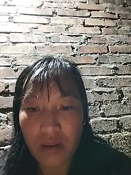 Snapshot of miss-su chatting on 10.07.25 miss-su online show from 10.07.25