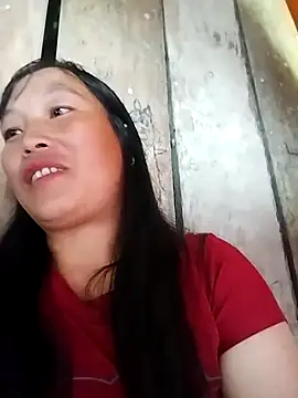 Snapshot of miss-su chatting on 10.08.25 miss-su online show from 10.08.25