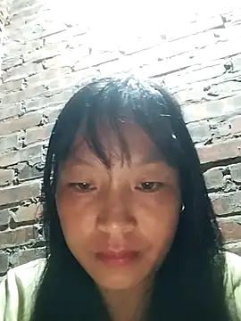 Snapshot of miss-su chatting on 10.10.25 miss-su online show from 10.10.25