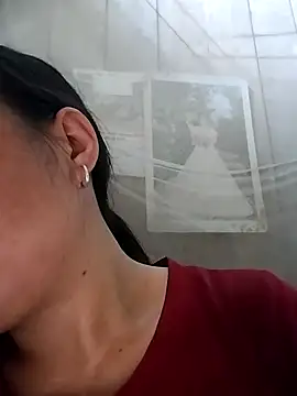 Snapshot of miss-su chatting on 10.11.25 miss-su online show from 10.11.25