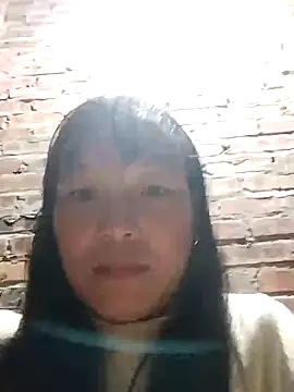 Snapshot of miss-su chatting on 10.11.25 miss-su online show from 10.11.25