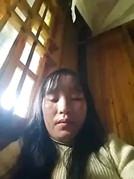 Snapshot of miss-su chatting on 10.22.25 miss-su online show from 10.22.25