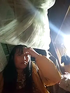 Snapshot of miss-su chatting on 11.02.25 miss-su online show from 11.02.25