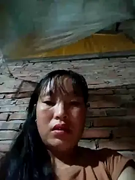 Snapshot of miss-su chatting on 11.06.25 miss-su online show from 11.06.25