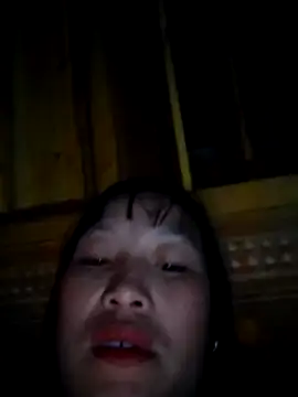 Snapshot of miss-su chatting on 12.04.25 miss-su online show from 12.04.25