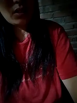 Snapshot of miss-su chatting on 05.23.26 miss-su online show from 05.23.26