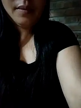 Snapshot of miss-su chatting on 06.01.26 miss-su online show from 06.01.26
