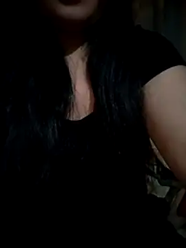 Snapshot of miss-su chatting on 06.13.26 miss-su online show from 06.13.26
