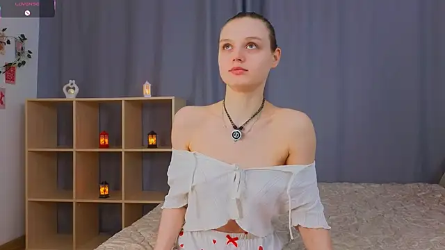 MandaReh online show from 12.19.25