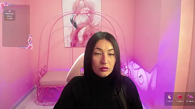 Snapshot of Isabella_Mendez_ chatting on 09.22.25 Isabella Mendez online show from 09.22.25