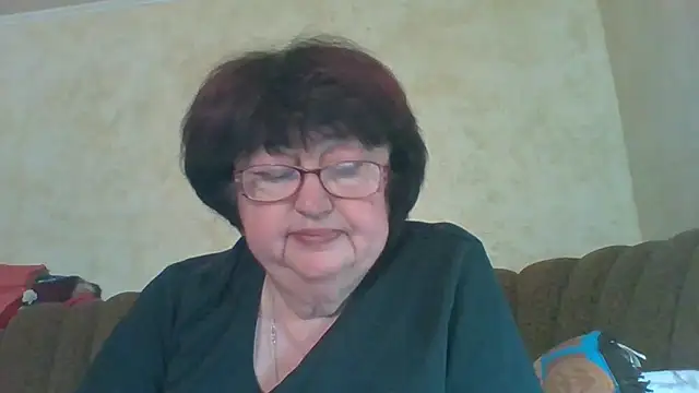 Snapshot of MilaSky5303 chatting on 09.28.25 MilaSky5303 online show from 09.28.25