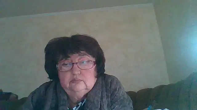 Snapshot of MilaSky5303 chatting on 10.01.25 MilaSky5303 online show from 10.01.25