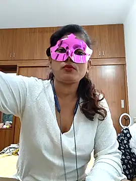 your chandni04 online show from 09.26.25