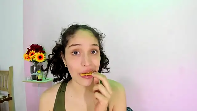 TeensNews18 online show from 10.08.25