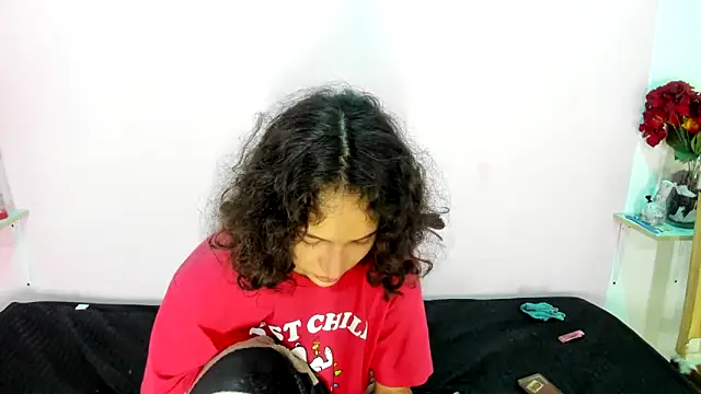 TeensNews18 online show from 10.19.25