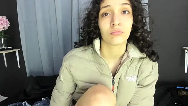 TeensNews18 online show from 11.14.25