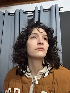 TeensNews18 online show from 04.24.26