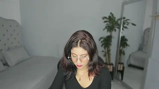 Snapshot of Julieth_brown_ chatting on 09.11.25 Julieth brown online show from 09.11.25