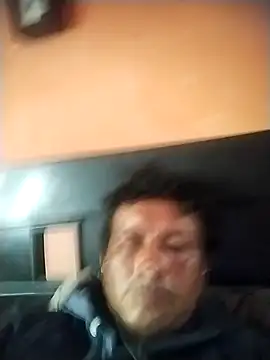 Snapshot of colombiano198720 chatting on 11.13.25 colombiano198720 online show from 11.13.25