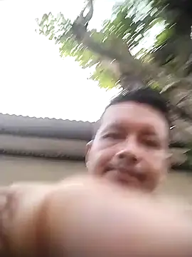 Snapshot of colombiano198720 chatting on 11.18.25 colombiano198720 online show from 11.18.25