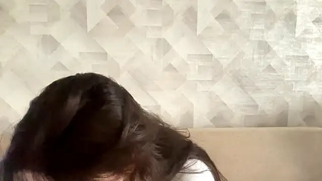 Snapshot of CarylWeatherholtz chatting on 11.03.25 CarylWeatherholtz online show from 11.03.25