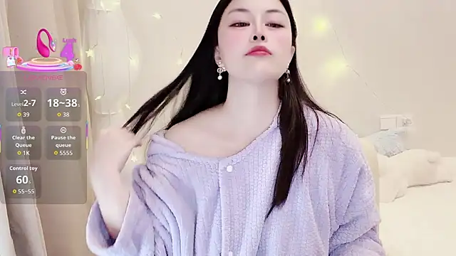 LuLu-Moon online show from 02.24.26