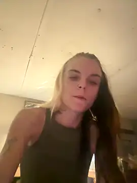 ittybittymeryssa online show from 10.26.25