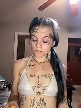 ittybittymeryssa online show from 03.10.26