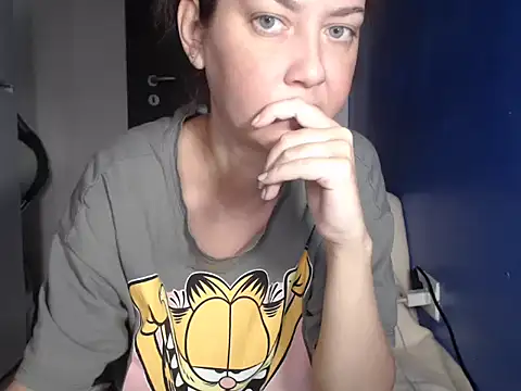 petite danielle online show from 07.22.26