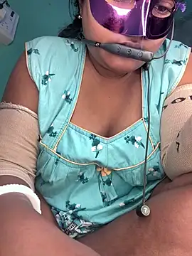 mimi87hoty online show from 02.02.26