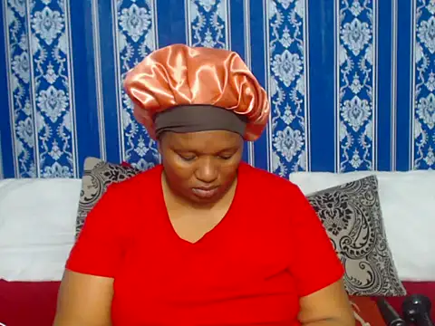 JUICEYLIPS333 online show from 11.20.25