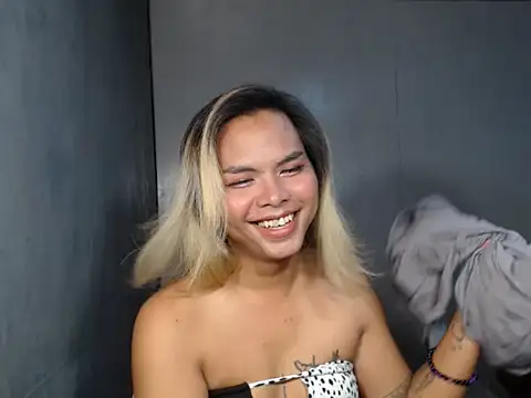 midnight mariaxx online show from 11.13.25