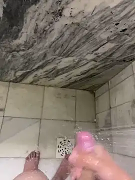 Snapshot of Novindapikgrossa chatting on 11.09.25 Novindapikgrossa online show from 11.09.25