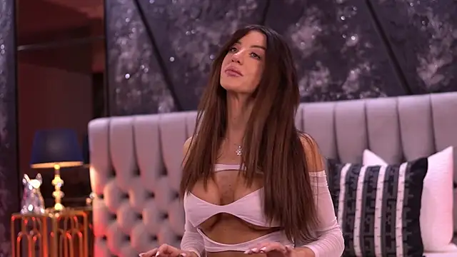 StephieRouse online show from 02.06.26